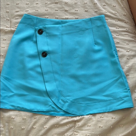 Never used - Picture 1 of 3